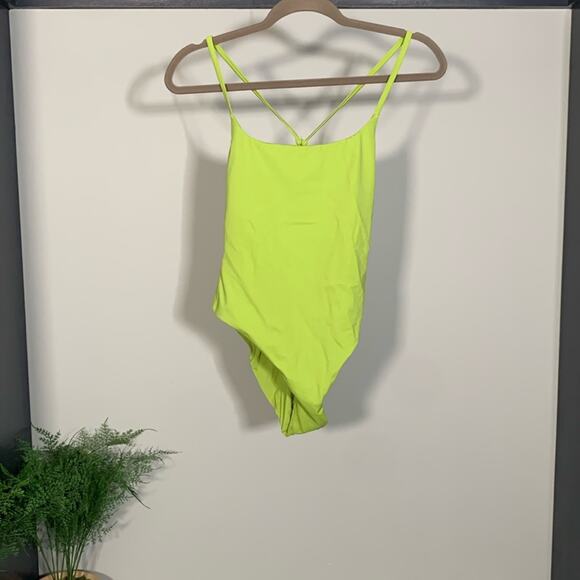 Andie The Makena One Piece in Avocado Size XS NWT - Picture 2 of 8